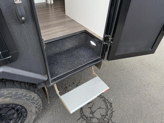 2021 Wallaroo Caravans Compact 16.6