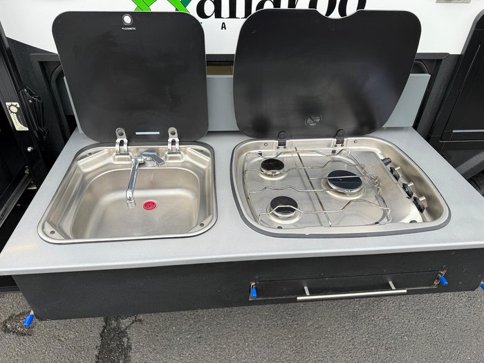 2021 Wallaroo Caravans Compact 16.6