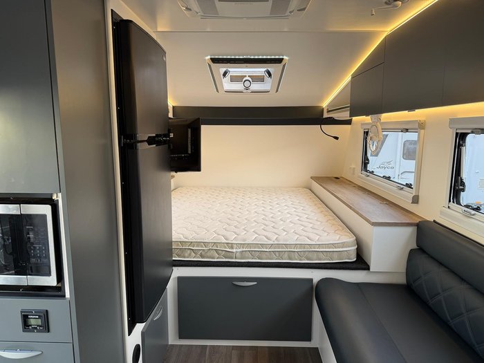 2021 Wallaroo Caravans Compact 16.6