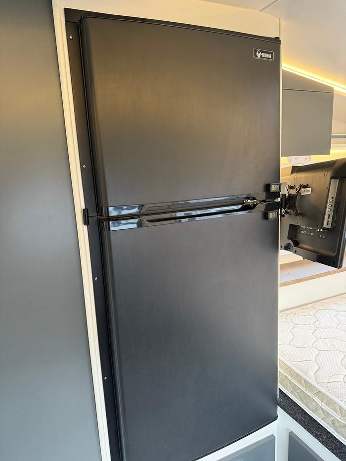 2021 Wallaroo Caravans Compact 16.6