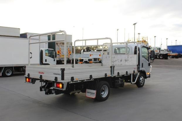 2023 Isuzu Npr 45 155
