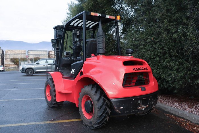 2022 Hangcha Cpcd25 2.5T 4Wd Terrain Forklift RED