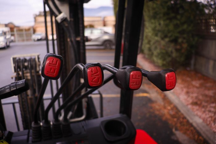 2022 Hangcha Cpcd25 2.5T 4Wd Terrain Forklift RED