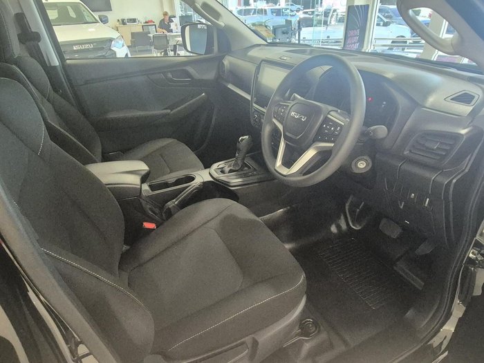 2024 Isuzu D-MAX SX
