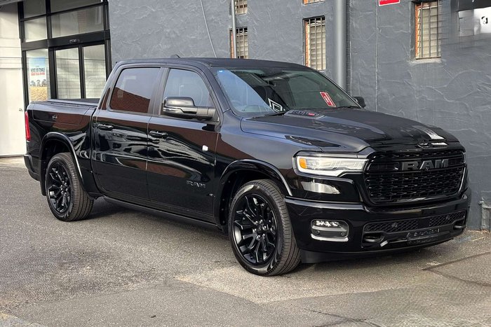 2025 RAM 1500 Limited Hurricane HO RamBox