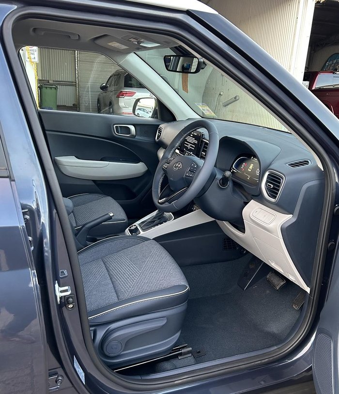 2025 Hyundai Venue Elite QX.V5 MY25 Denim Blue with Chalk White Roof