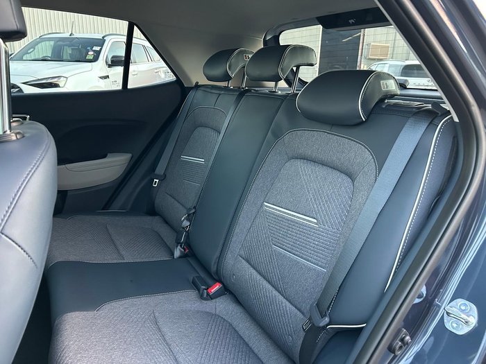 2025 Hyundai Venue Elite QX.V5 MY25 Denim Blue with Chalk White Roof