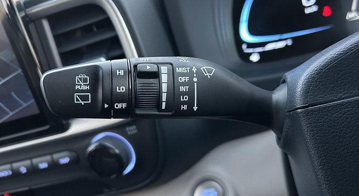 2025 Hyundai Venue Elite QX.V5 MY25 Denim Blue with Chalk White Roof