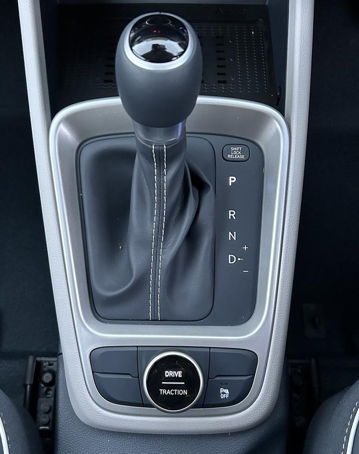 2025 Hyundai Venue Elite QX.V5 MY25 Denim Blue with Chalk White Roof