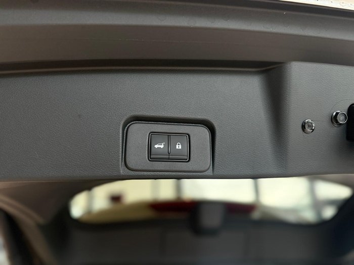 2025 Nissan X-TRAIL Ti-L