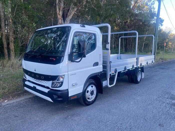 2025 Fuso Canter 515 Alloy Tray White