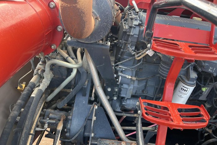 2014 CASE IH 8230 Red