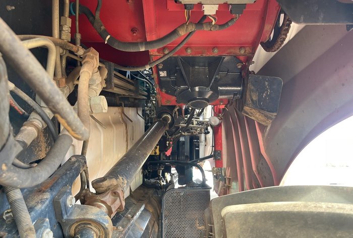 2014 CASE IH 8230 Red