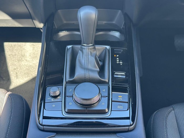 2025 Mazda CX-30 G20 Evolve
