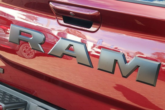2023 RAM 2500 Laramie Rambox