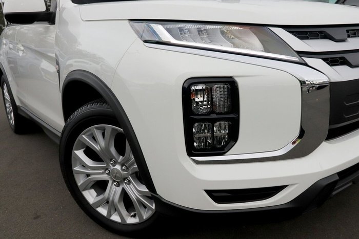 2024 Mitsubishi ASX ES