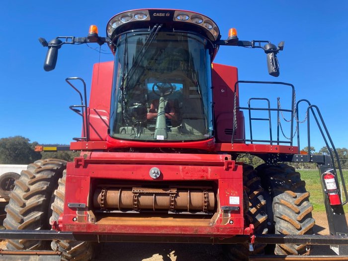 2013 CASE IH 8230 Red