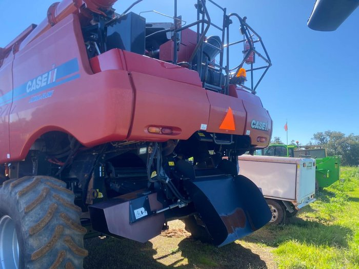 2013 CASE IH 8230 Red