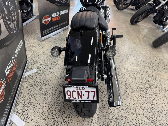 2025 Harley-Davidson Street Bob 117 (FXBB) Softail Black