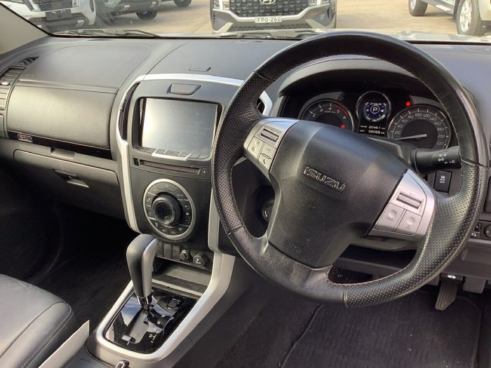 2021 Isuzu MU-X LS-T