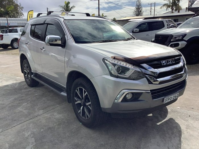 2021 Isuzu MU-X LS-T