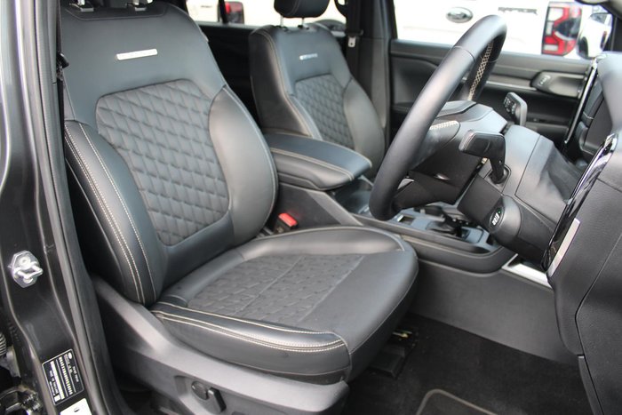 2024 Ford Everest Platinum