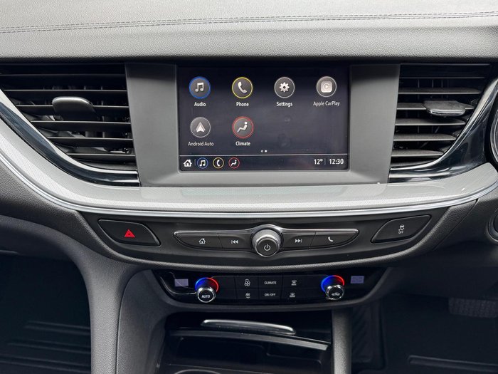 2020 Holden Commodore LT