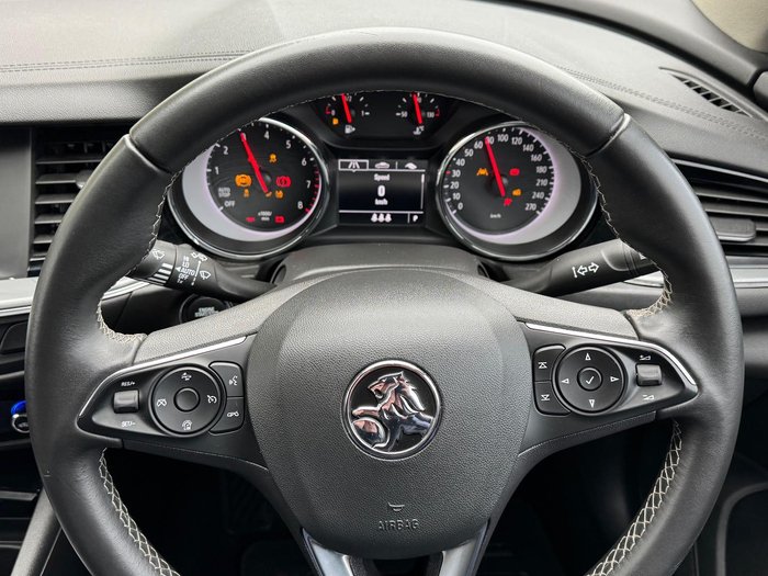 2020 Holden Commodore LT