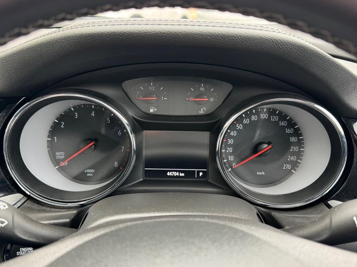 2020 Holden Commodore LT