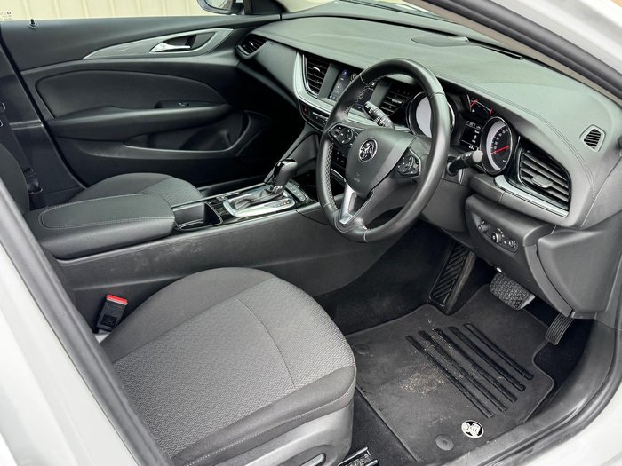 2020 Holden Commodore LT