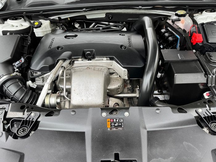 2020 Holden Commodore LT