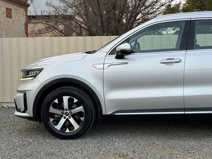 2022 Kia Sorento Sport