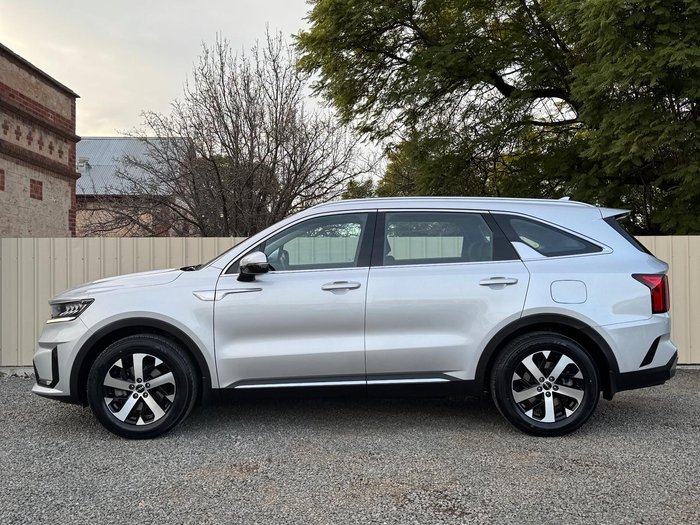 2022 Kia Sorento Sport