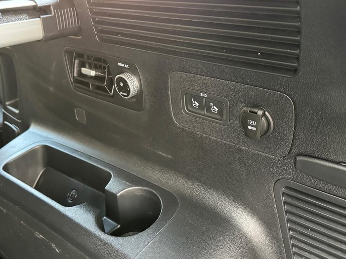 2022 Kia Sorento Sport