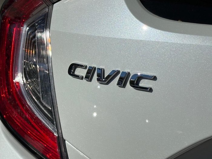 2018 Honda Civic VTi-S 10th Gen MY18 White Orchid