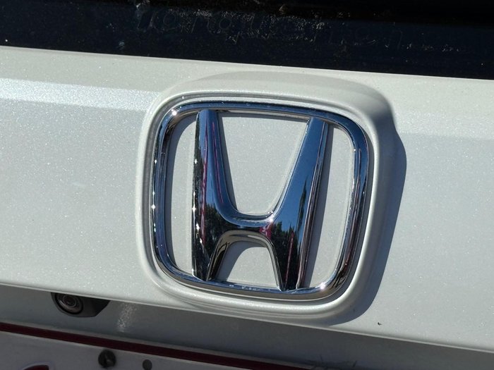 2018 Honda Civic VTi-S 10th Gen MY18 White Orchid