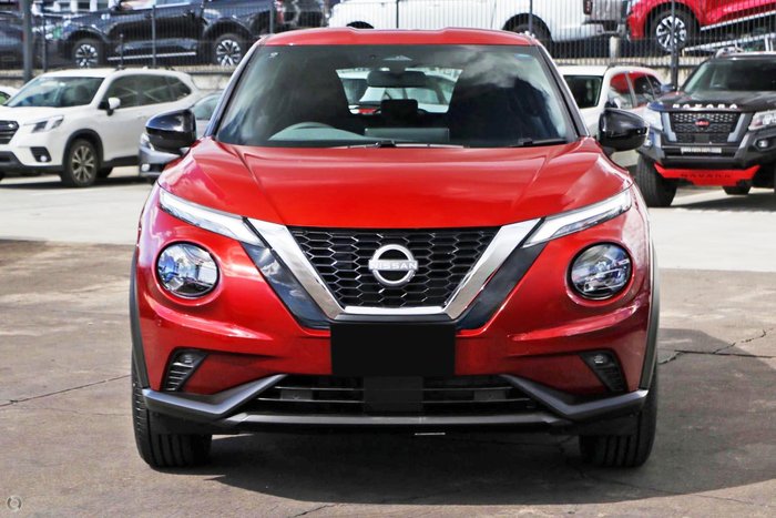 2025 Nissan JUKE ST+
