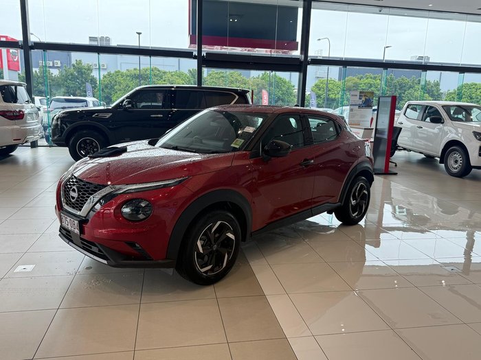 2024 Nissan JUKE ST+