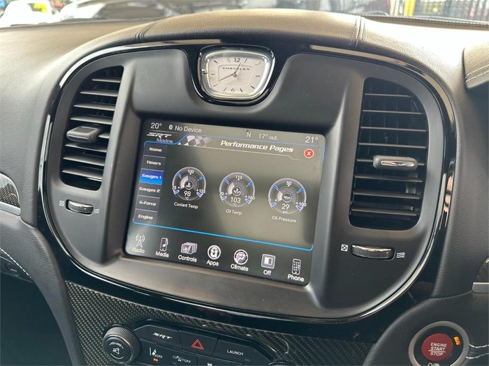 2016 Chrysler 300 SRT Hyperblack
