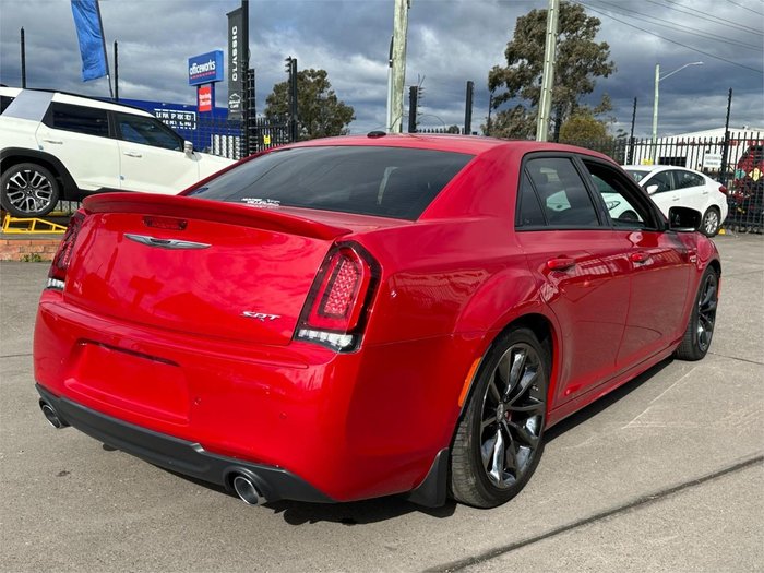 2016 Chrysler 300 SRT Hyperblack