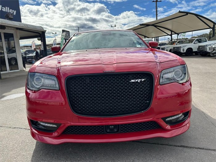 2016 Chrysler 300 SRT Hyperblack