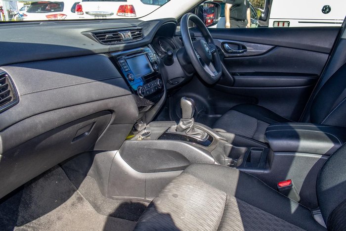 2021 Nissan X-TRAIL ST