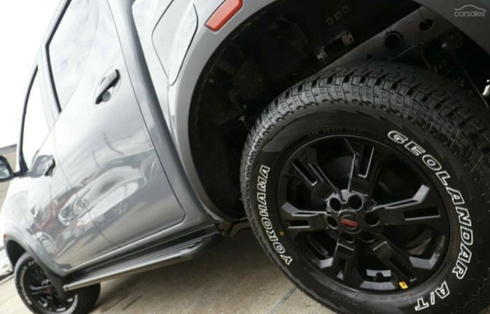 2025 Nissan Navara PRO-4X DUAL CAB