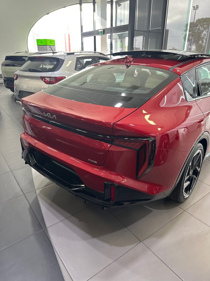 2025 Kia K4 GT-Line