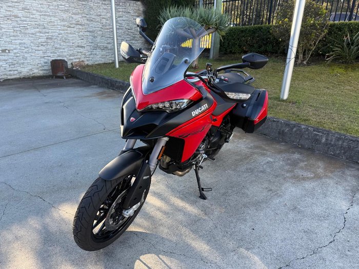 2024 Ducati Multistrada V2 S Multistrada Red