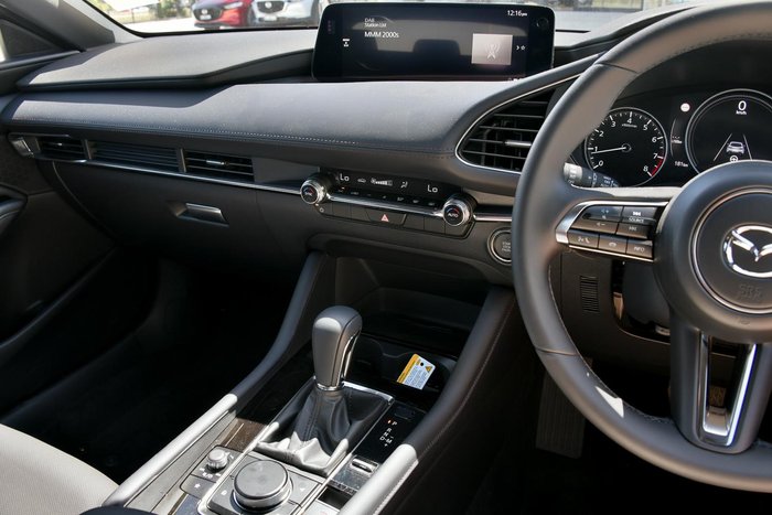 2025 Mazda 3 G20 Touring