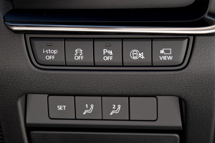 2025 Mazda 3 G20 Touring