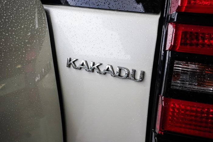 2022 Toyota Landcruiser Prado Kakadu