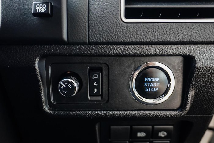 2022 Toyota Landcruiser Prado Kakadu