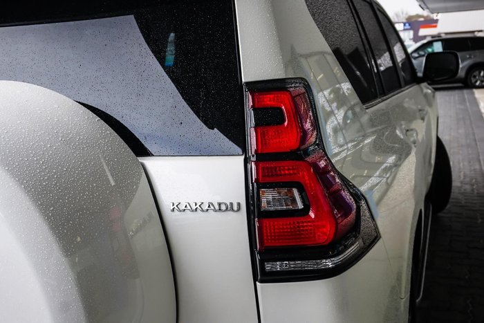 2022 Toyota Landcruiser Prado Kakadu